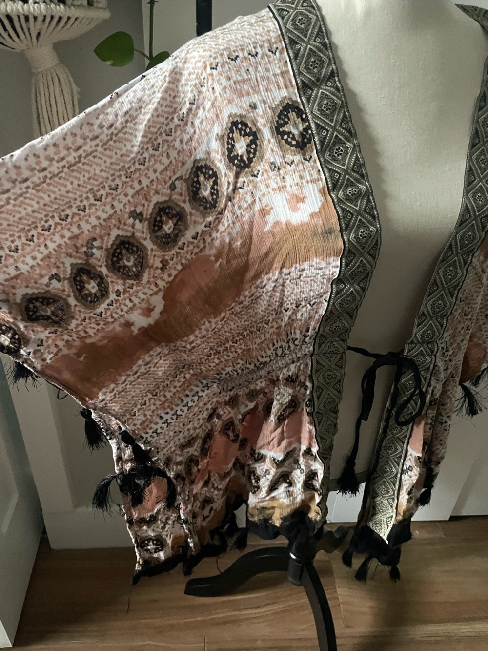 Vince Camuto black peach beige kimono duster oversized tassels front tie OS - Picture 4 of 6